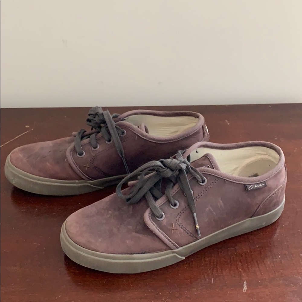 C1RCA Men’s Brown Leather Shoes. Size 8.5.